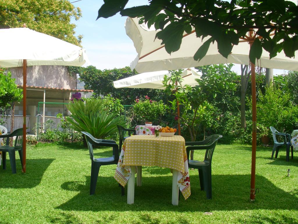 Villa Delle Vacanze Fiumefreddo di Sicilia Zewnętrze zdjęcie